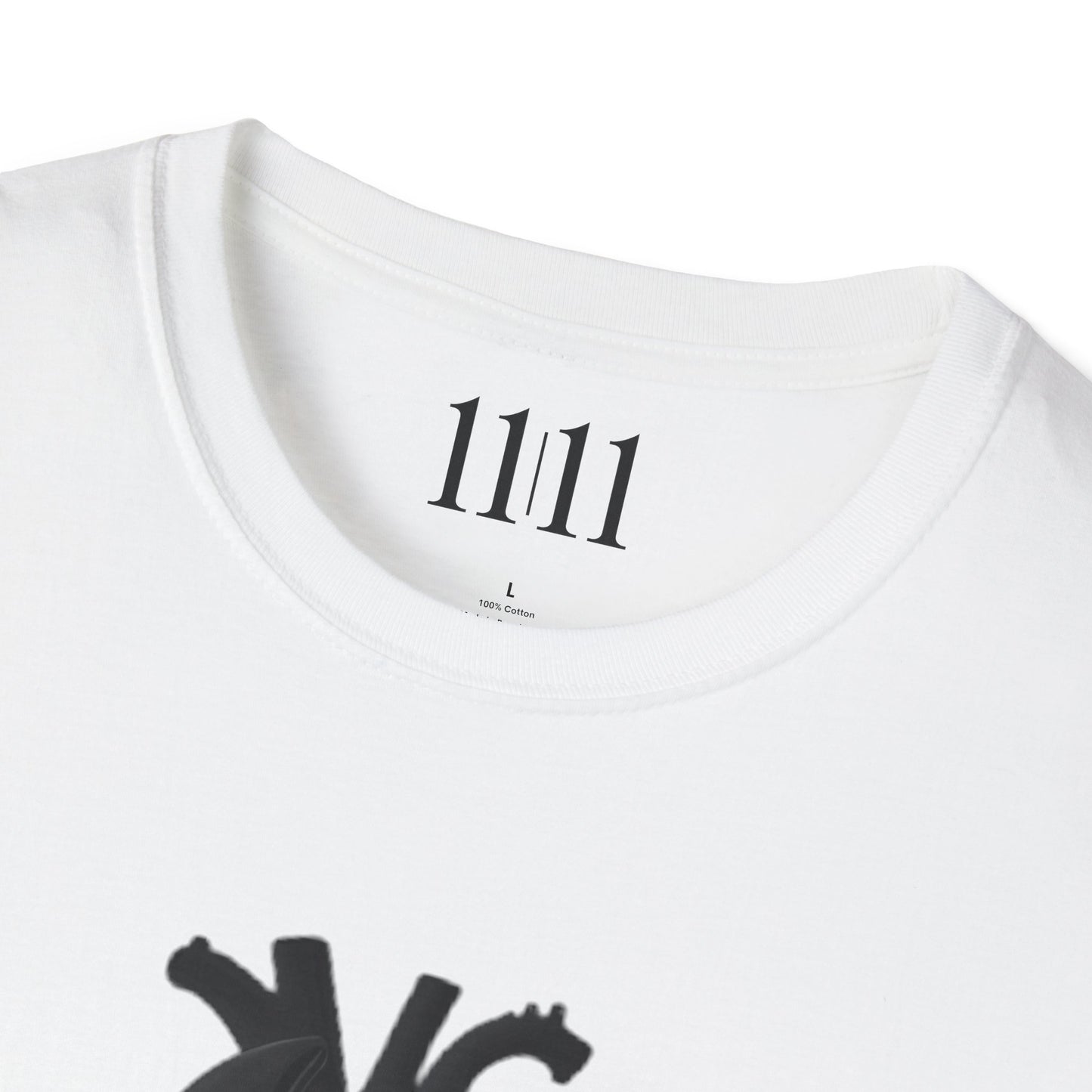BROKEN HEART - Unisex Tee